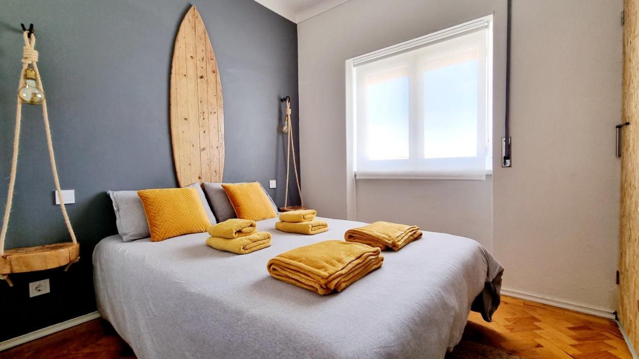 Family Surf Home - Hostel Mafra Exteriör bild