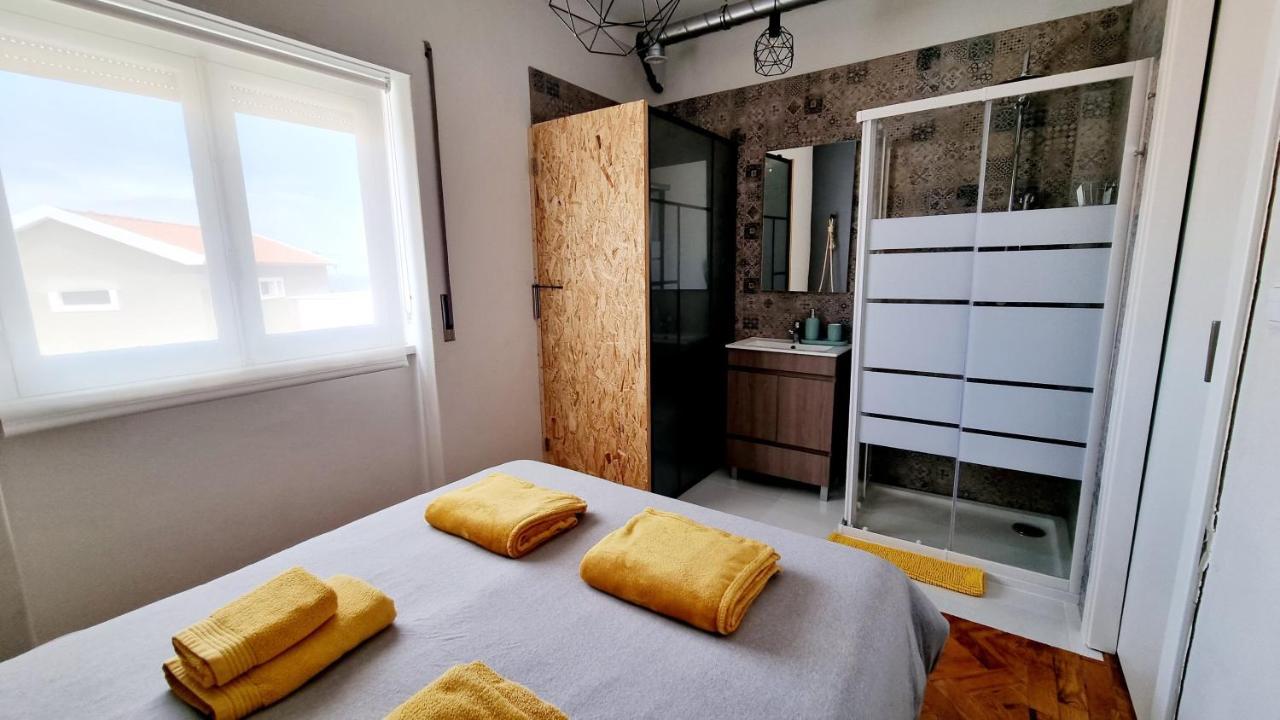 Family Surf Home - Hostel Mafra Exteriör bild