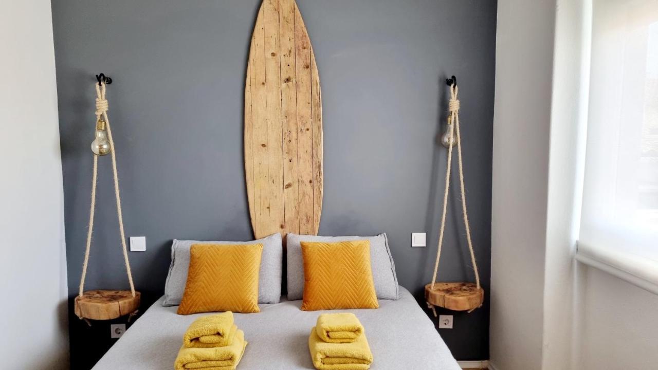 Family Surf Home - Hostel Mafra Exteriör bild